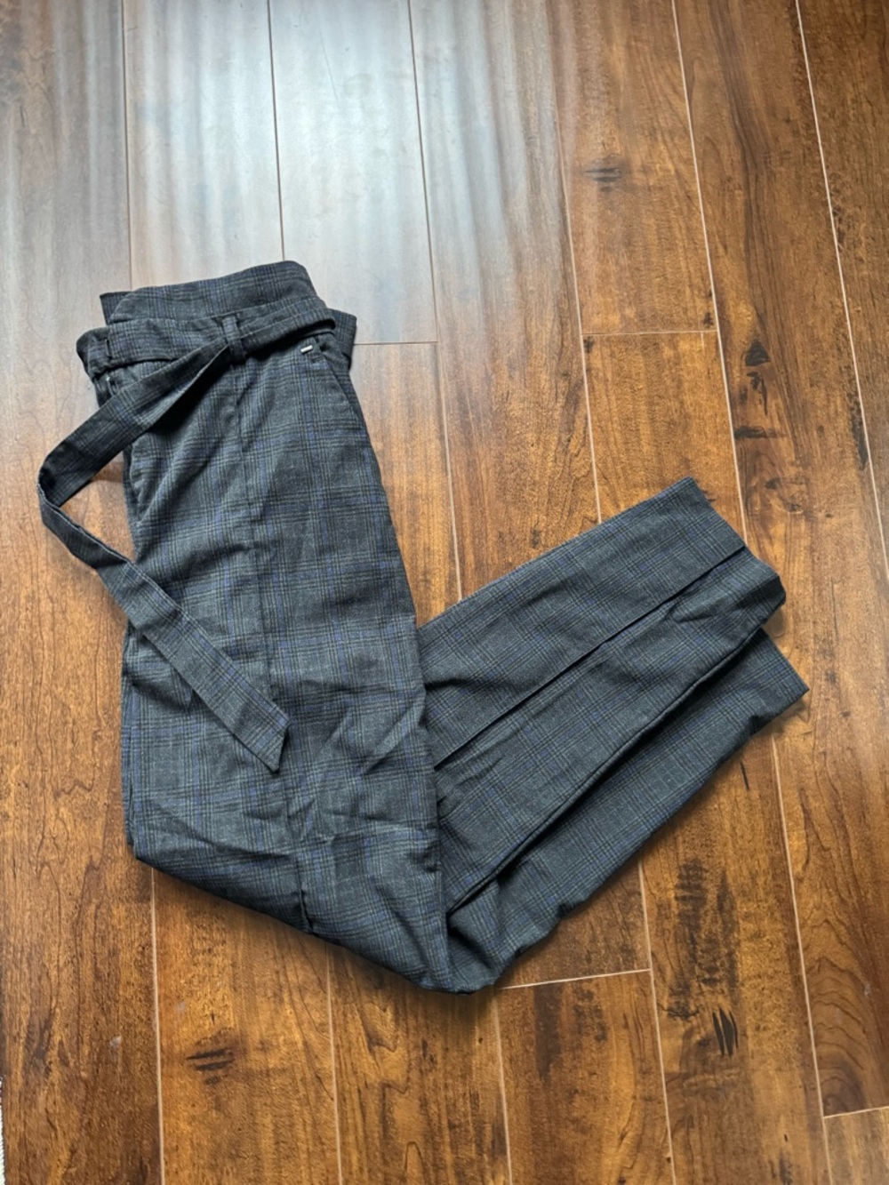New Dynamite High Rise Gray Plaid Dress Pants Trousers with Front Tie Sash NWOT